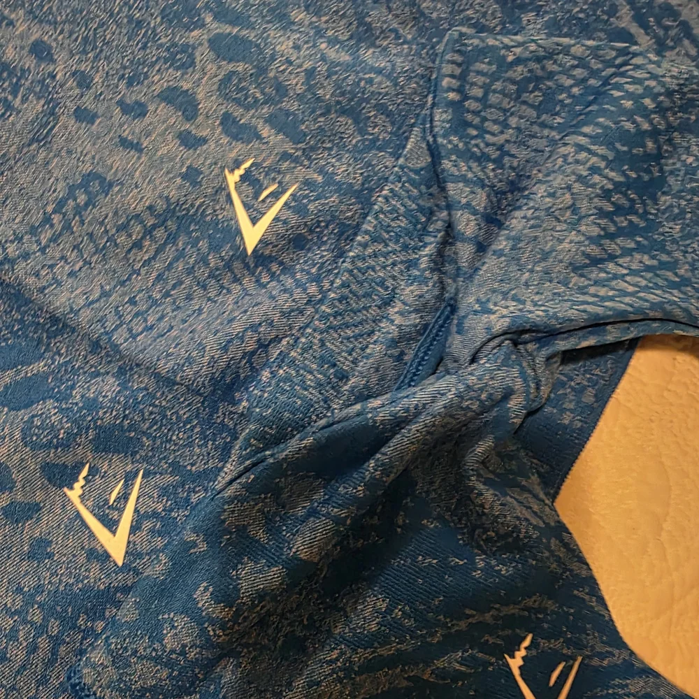 Gymshark Blue Leggings and Sports Bra Set - Picture 4 of 5